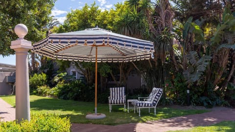 Restaurant/places to eat, Spring, Garden, Breakfast