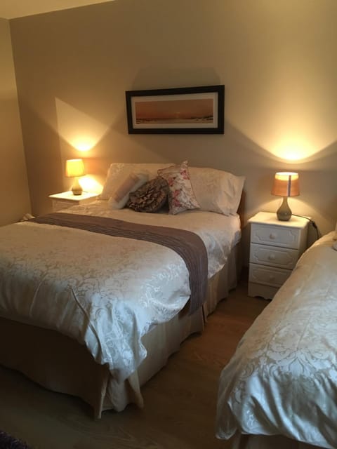 Carrick House B&B Bed and Breakfast in County Donegal