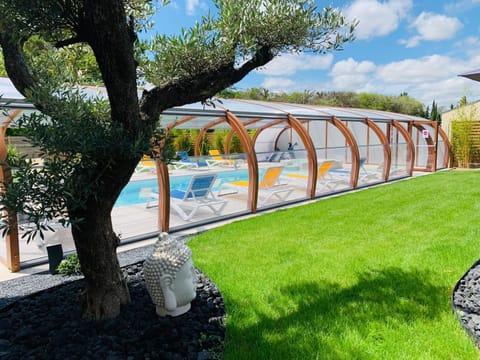 Garden, Swimming pool
