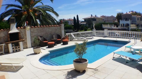 Patio, Swimming pool