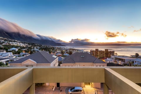 Strathmore House Villa in Camps Bay