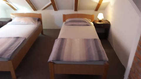 Bed, Bedroom, bunk bed