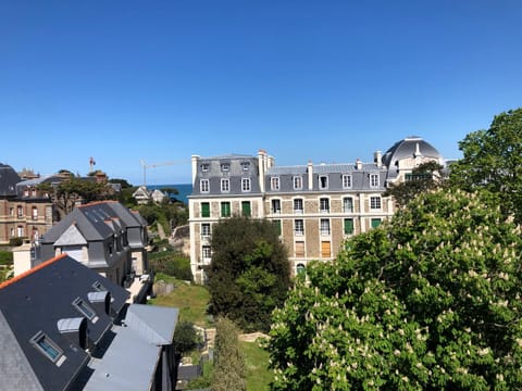 Studio tout confort apercu mer Apartment in Dinard