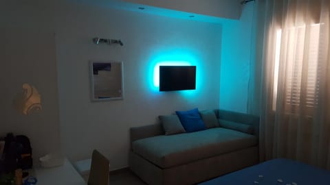 Bed, Decorative detail, Bedroom