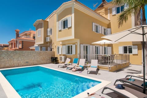 Pool view, Swimming pool, Swimming pool