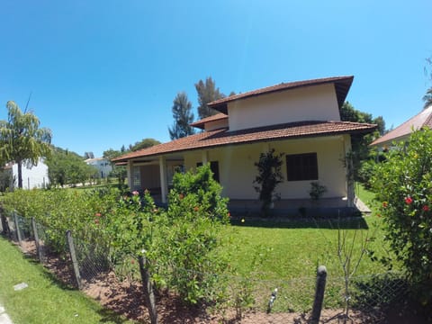 Natural landscape, BBQ facilities, Garden, Balcony/Terrace