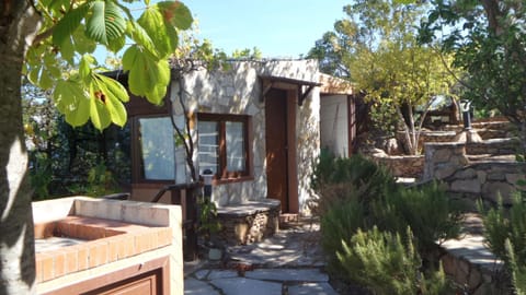 Property building, Facade/entrance, Garden view