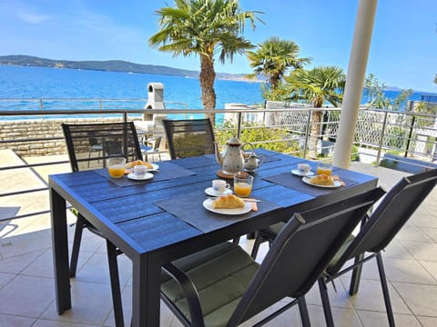 View (from property/room), Balcony/Terrace, Sea view