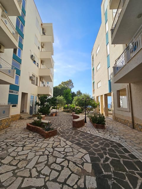 Inner courtyard view