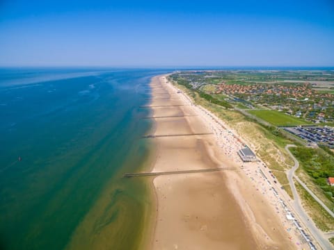 Zandput nr 30 House in Zoutelande