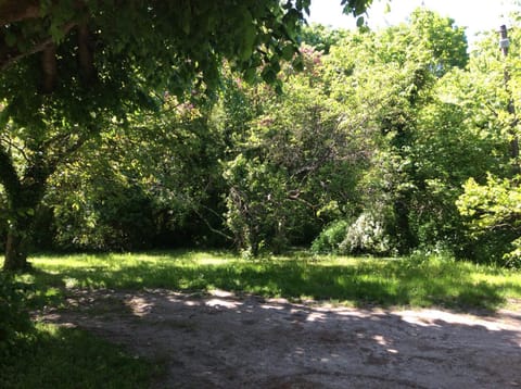 Les vaulx House in Centre-Val de Loire