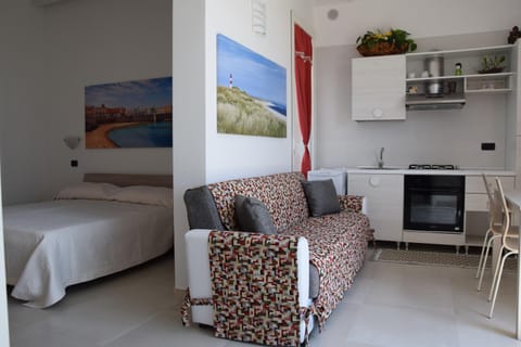 Dining area, Bedroom