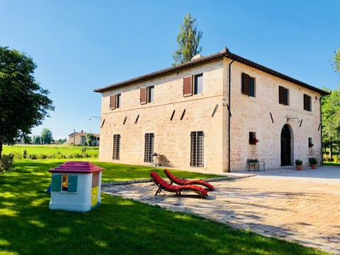 Facade/entrance, Garden view