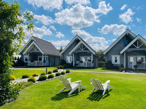 Property building, Garden, sunbed