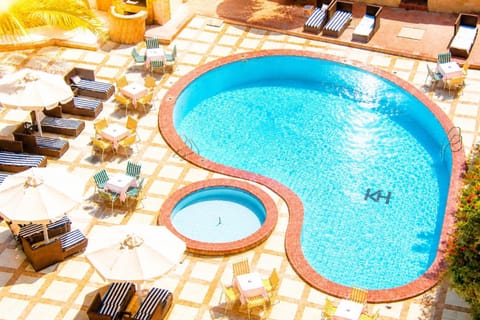 Pool view, Swimming pool