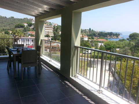 Balcony/Terrace, Dining area, Sea view