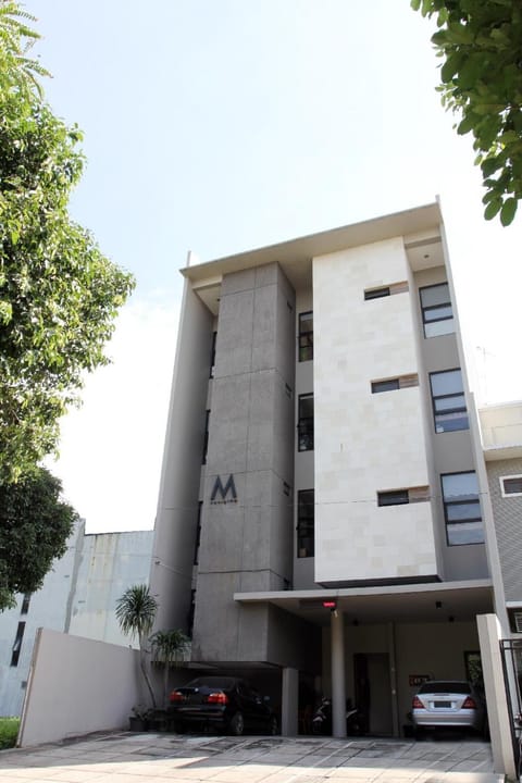 Property building, Parking