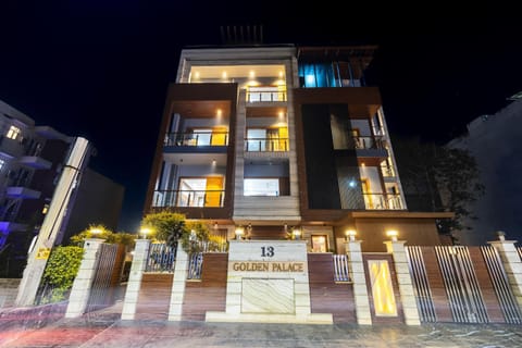 Property building, Night
