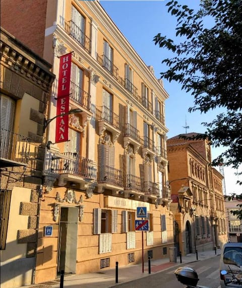 Property building, City view, Location, Parking