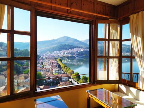 Patio, Communal lounge/ TV room, Natural landscape, Lake view, Landmark view, Street view