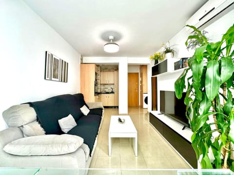 TV and multimedia, Living room, air conditioner