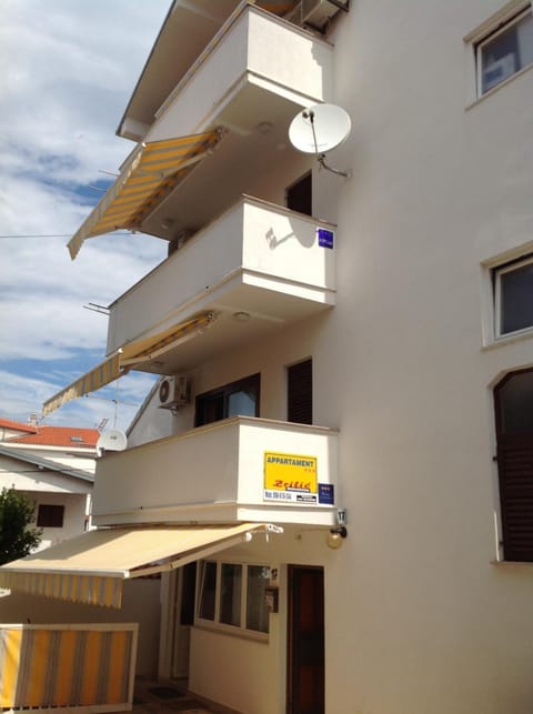 Apartments Zrilić Apartment in Zadar