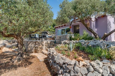 Patio, Facade/entrance, Garden