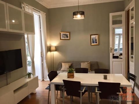 The Art Boutique Colon Apartment in Valencia
