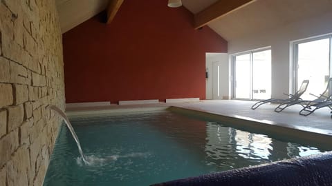 Swimming pool, Swimming pool