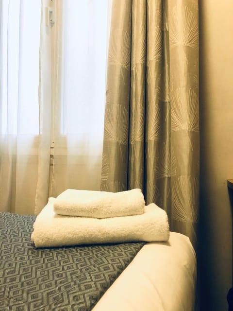 Decorative detail, Bedroom