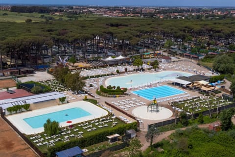 Bird's eye view, Summer, Aqua park, Swimming pool