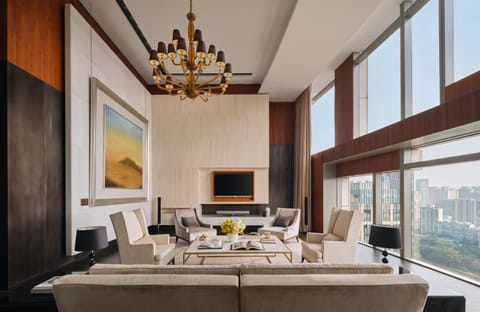 TV and multimedia, Living room, Seating area, City view