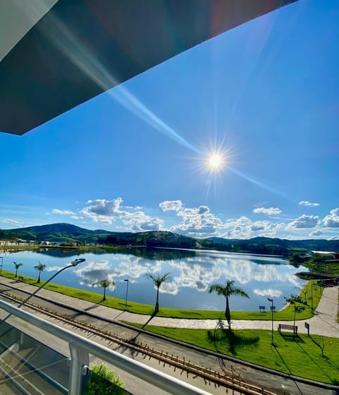 Natural landscape, Balcony/Terrace, Lake view, Mountain view