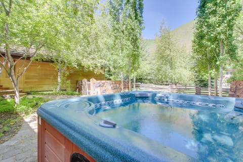 Sunny Side Lodge House in Ketchum