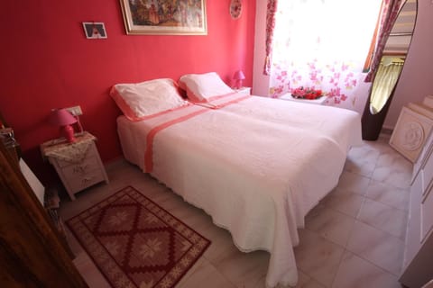 Autentica Dimora Campidanese - Ziu Antoi e Zia Srivia Bed and Breakfast in Sardinia