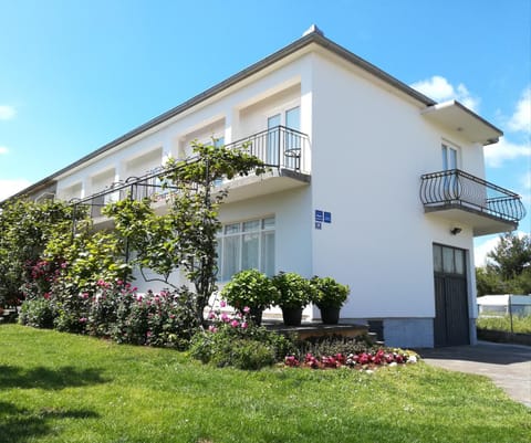 Apartments Granzola Apartment in Šibenik-Knin County, Croatia