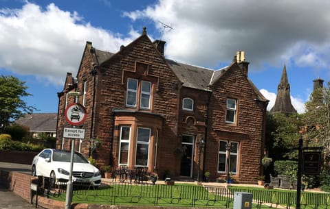 The Huntingdon Bed and Breakfast in Dumfries
