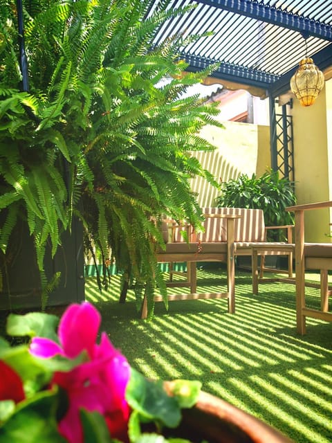 Off site, Balcony/Terrace