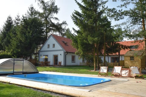Garden, Swimming pool