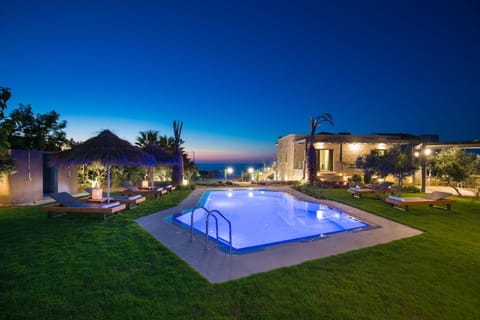 Shower, Patio, BBQ facilities, Garden, Bathroom, Balcony/Terrace, Garden view, Pool view, Sea view, Swimming pool, Swimming pool