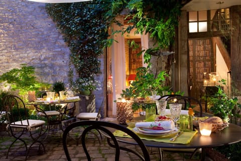 Patio, Garden, Garden, Balcony/Terrace