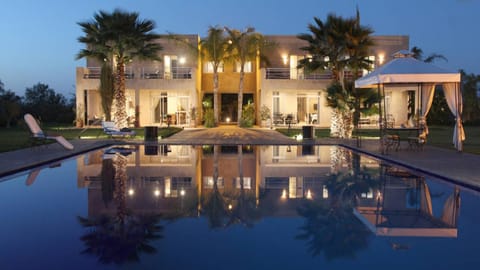 Beach, Swimming pool