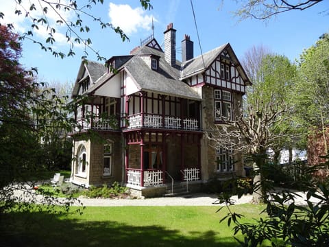 Villa Les Noisetiers Villa in Wallonia, Belgium