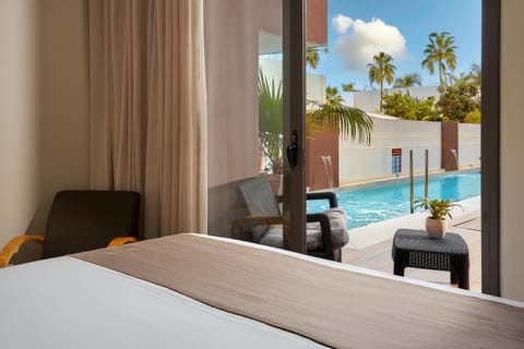 Patio, Bed, View (from property/room), Bedroom