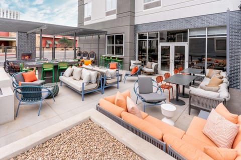 Patio, Balcony/Terrace