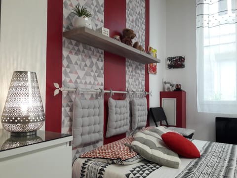 Bed, Bedroom