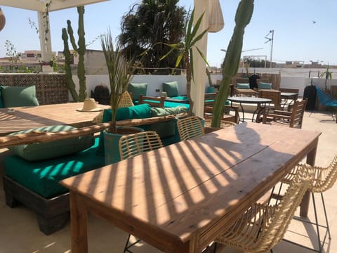 Patio, Restaurant/places to eat