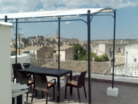 Property building, Decorative detail