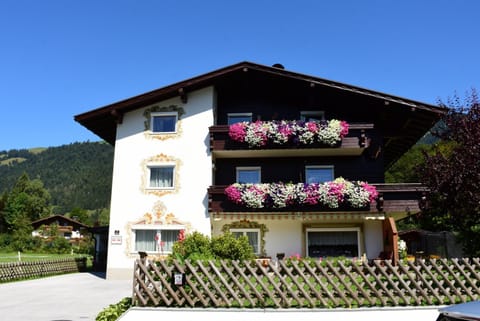 Haus Bergblick Apartment in Walchsee