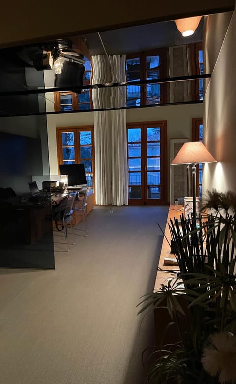 Living room, Lounge or bar